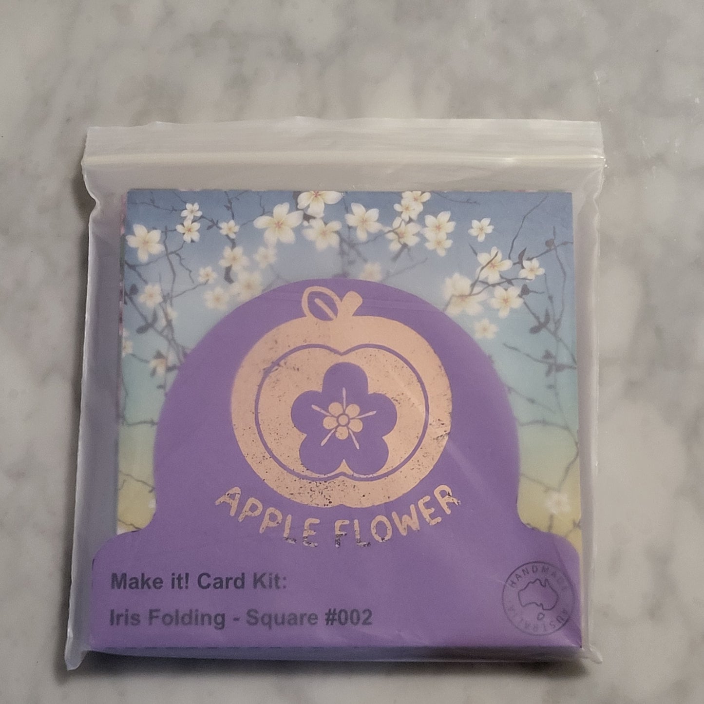 Make it! Card Kit | #002 Iris Folding - Square | Greeting Card Kit