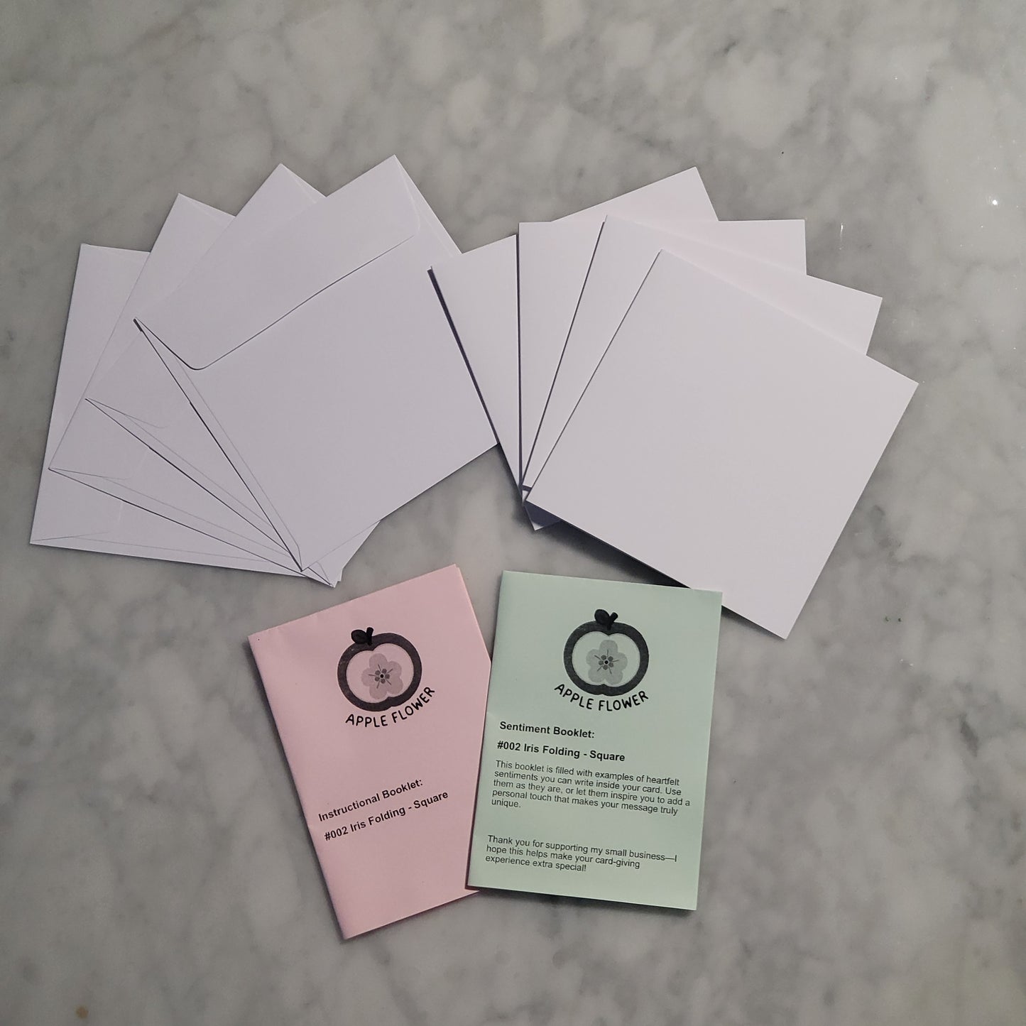 Make it! Card Kit | #002 Iris Folding - Square | Greeting Card Kit